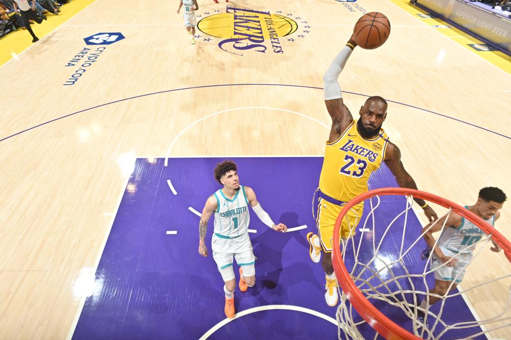 尔斯站的表 尔斯站的表