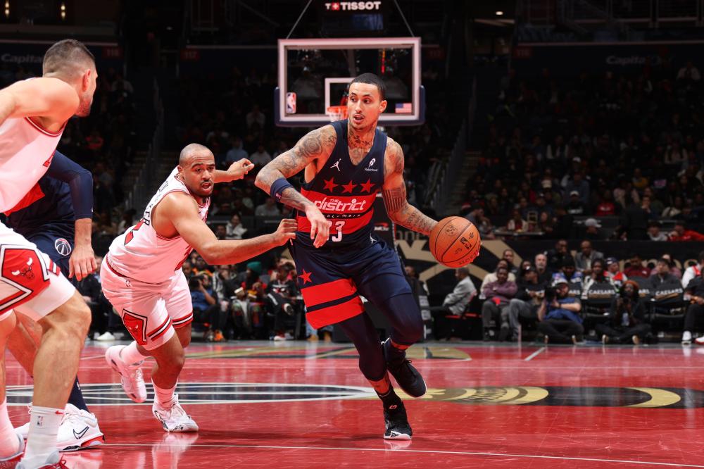 比赛中占据 比赛中占据