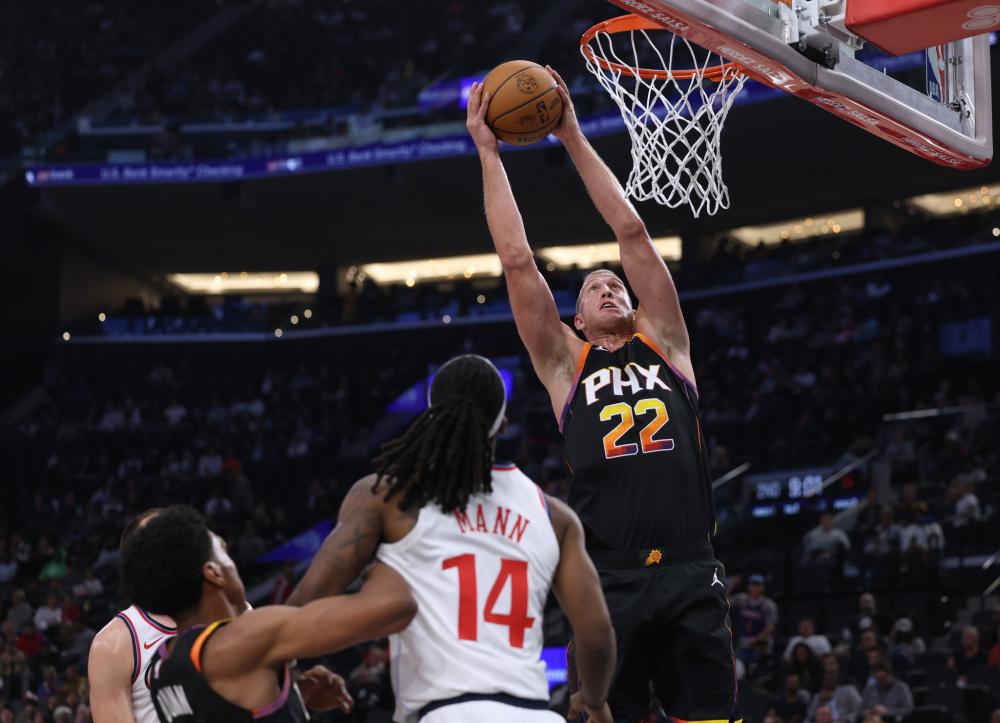 以他此前执 以他此前执